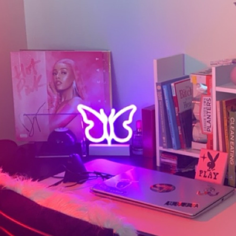 White Butterfly LED Decor - Picture 2 of 2